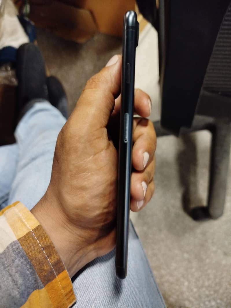 Apple iPhone 7 Plus 7