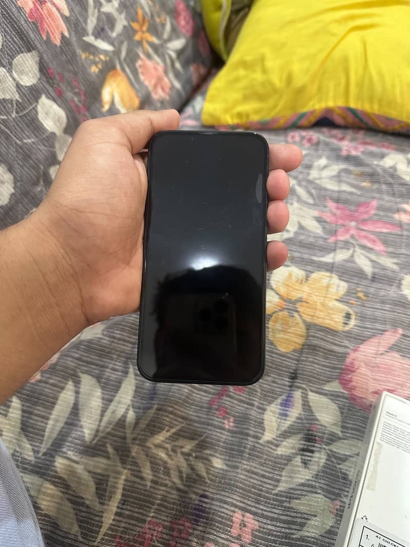 Apple iPhone 13 3
