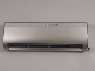 Gree invertor ac 1 Ton turbo modal 18000 btu
