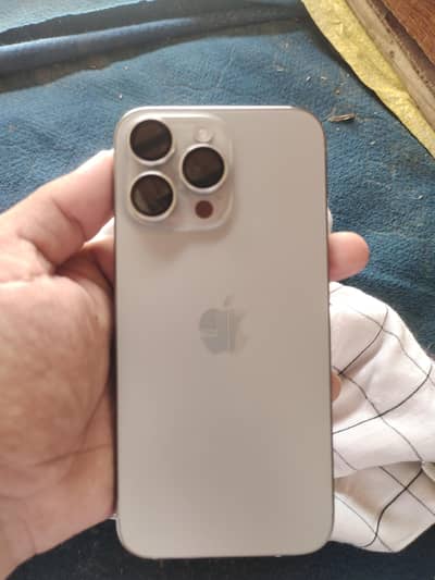 Apple iPhone 15 Pro Max