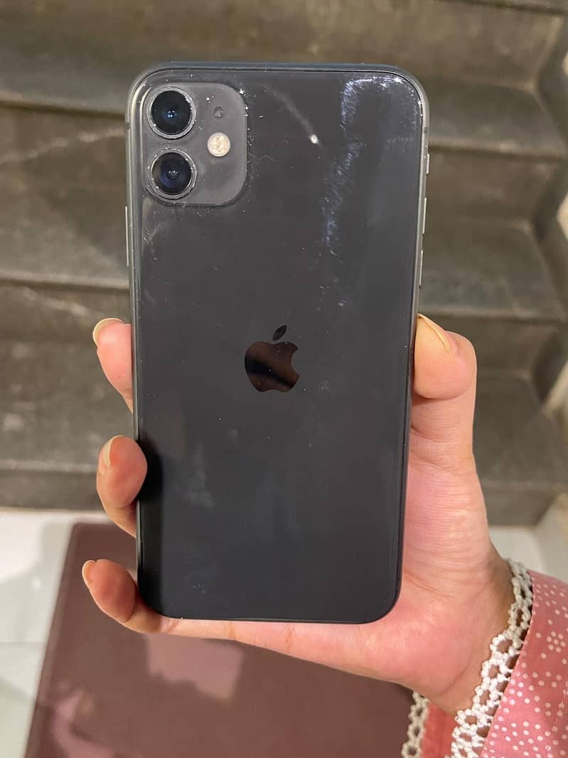 Apple iPhone 11 4