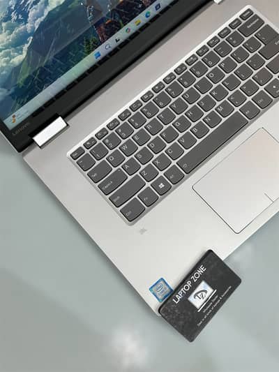 Lenovo IdeaPad Yoga 720 (X360