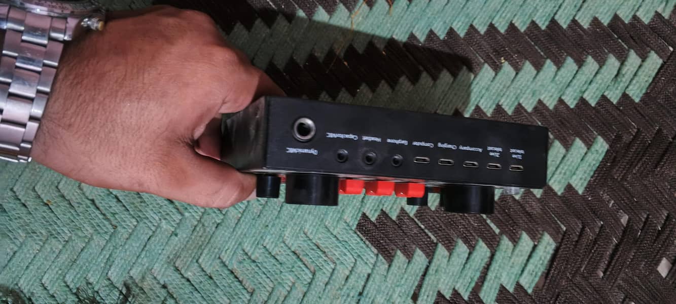 mic  2