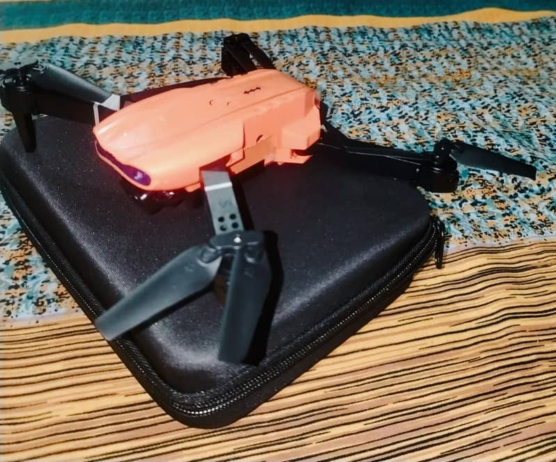 E99 drone with camera  0