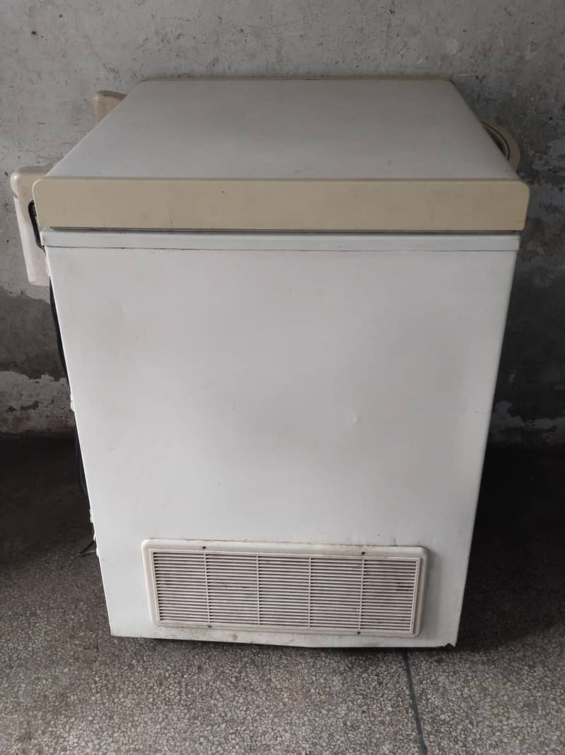 small deep freezer 3