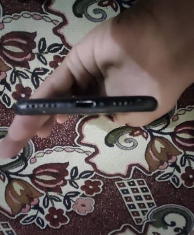 Apple iPhone 7