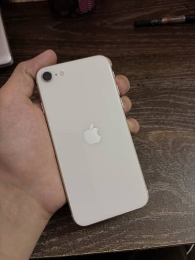 iPhone SE 3rd Generation (2023) – 64GB – Non-PTA – Mint Condition