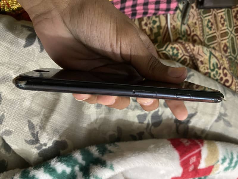 Apple iPhone SE 4