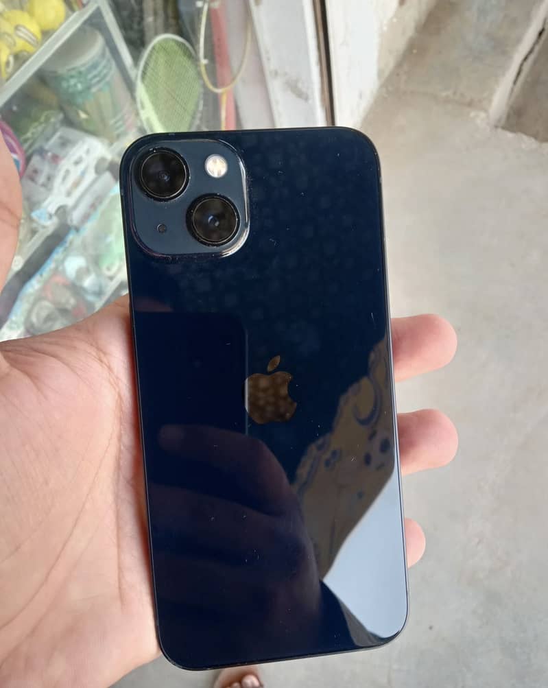 Apple iPhone 13 5