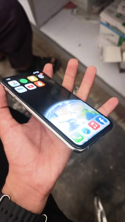 Apple iPhone XS