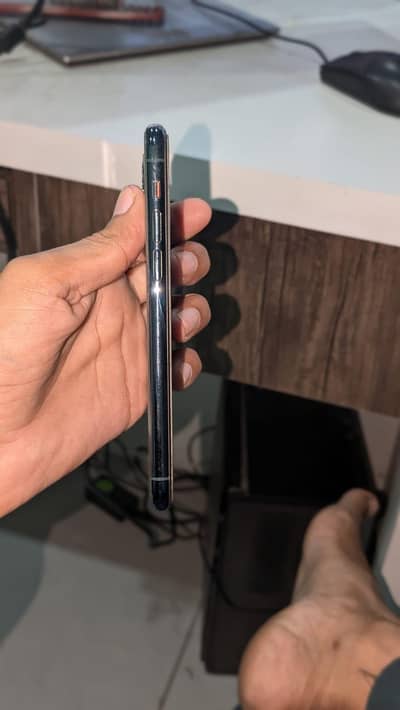 Apple iPhone 11 Pro