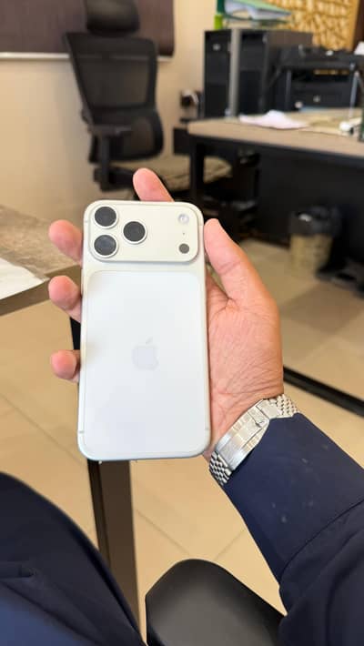 Apple iPhone 17 Pro Max