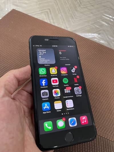 Apple iPhone 7 plus pta Approved