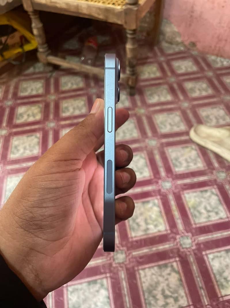 Apple iPhone 14 2