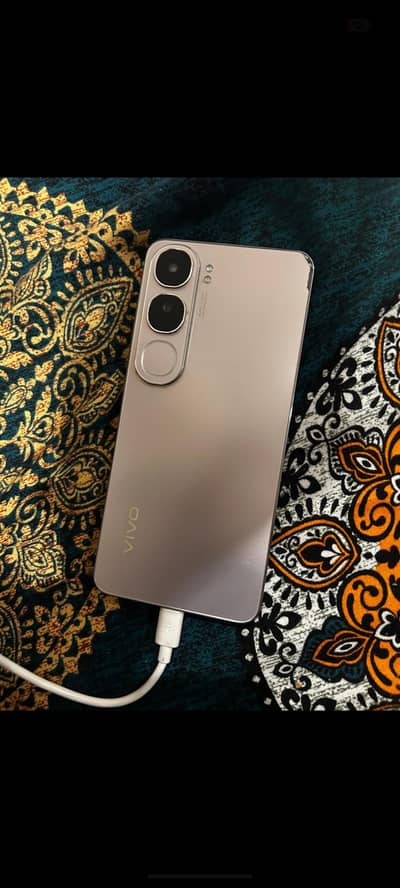 Vivo Y200