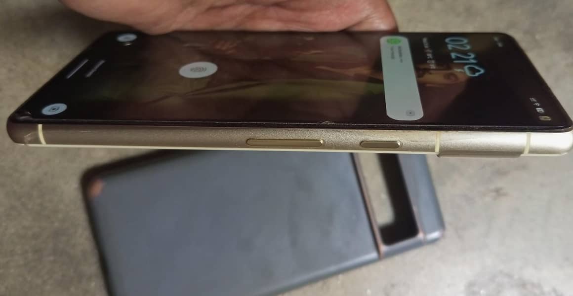 Google Pixel 7 5