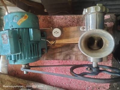 Qeema machine 1.5 hp motor