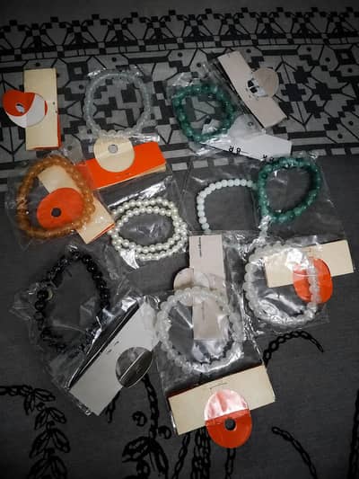girls bracelet One bracelet cost:150 & 9 bracelet cost:1300