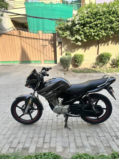 YBR 125