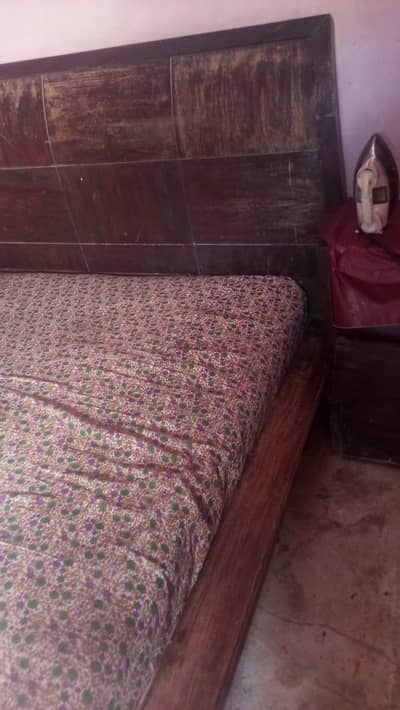 Beds or dressing table or iron table for sale