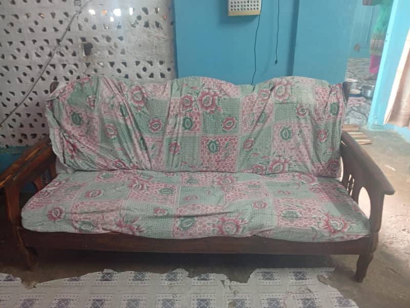 7 sofa 1