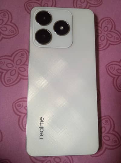 Realme C61 good in condition 40 fps supported