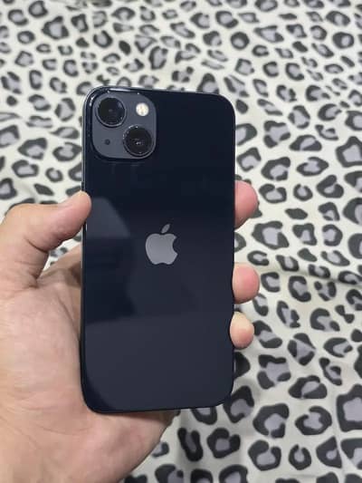 Apple iPhone 13 (Urgent Sale)
