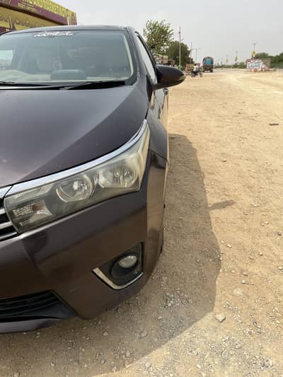 Toyota Corolla GLI 2015 contact. 03012319701