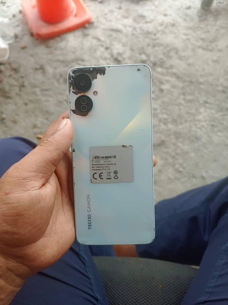 Tecno Camon 19 5