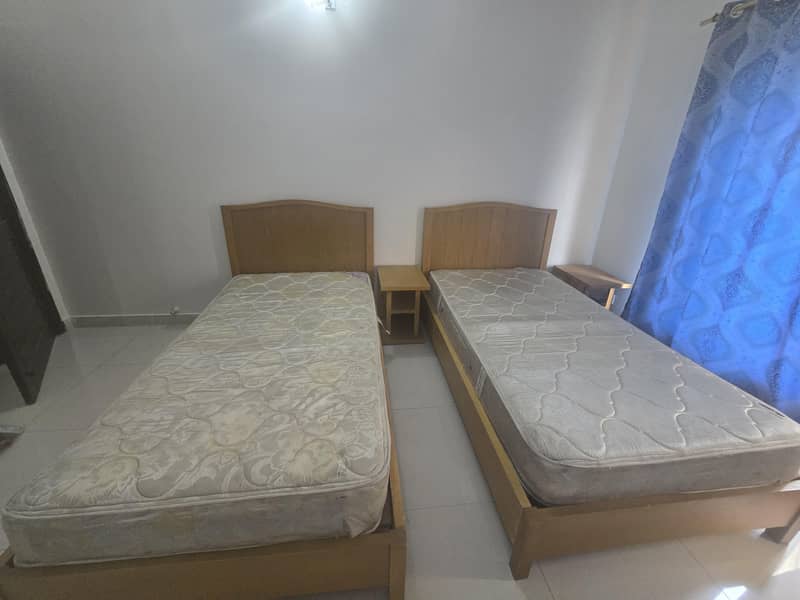 2 single beds 1
