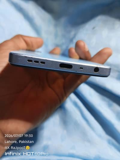 OPPO A18