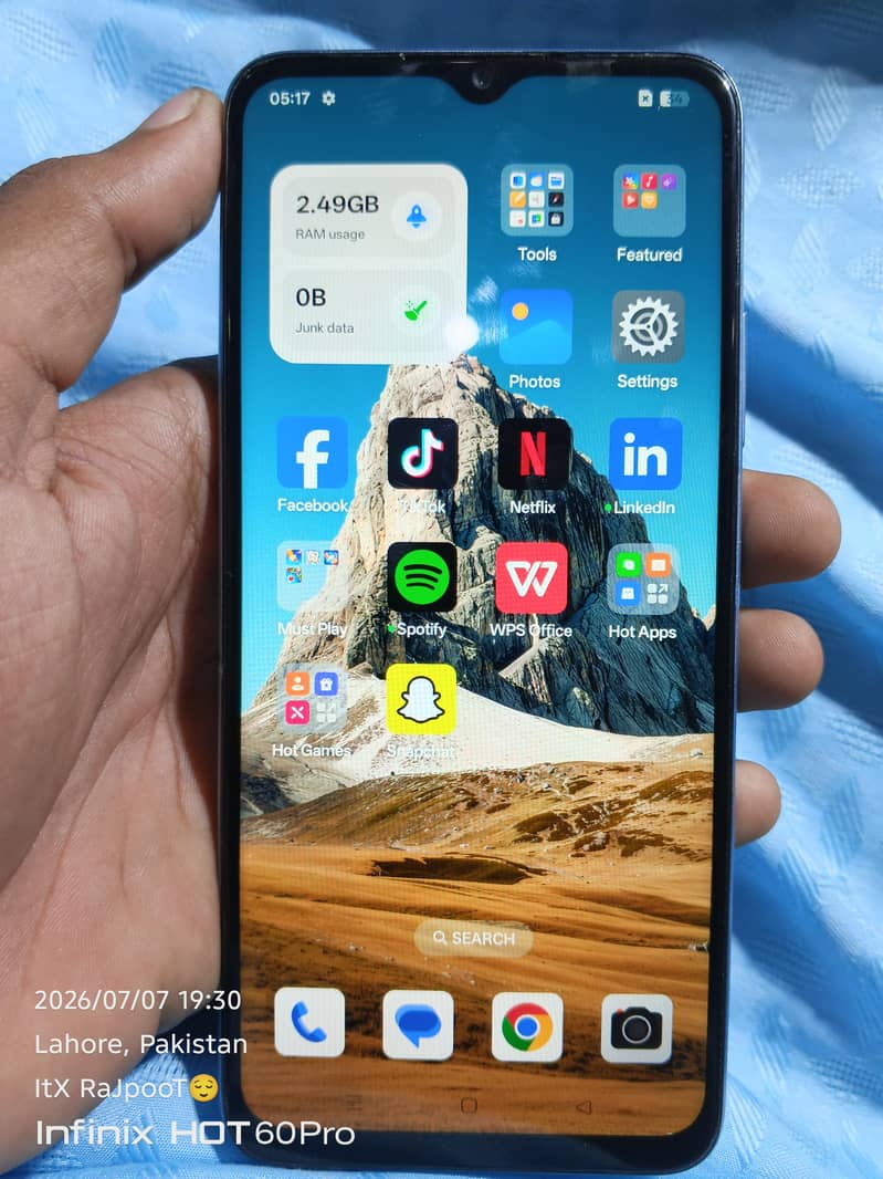 OPPO A18 1
