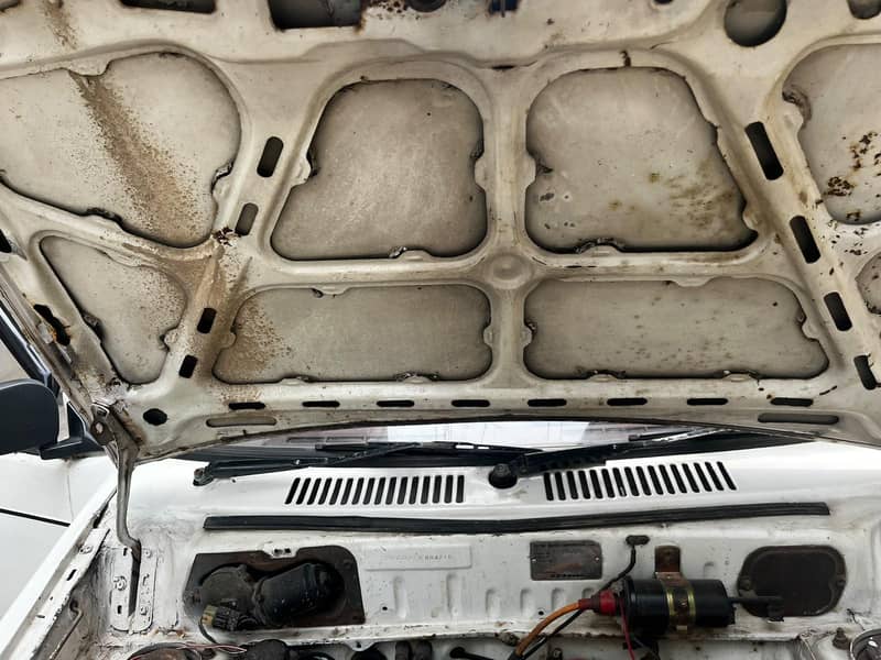 mehran 2003 model 8