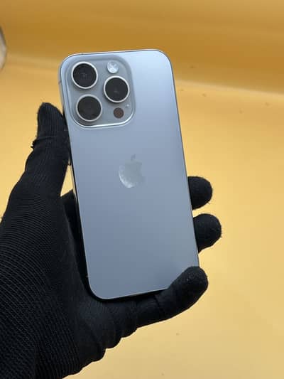 Apple iPhone 15 Pro 128 GB 4 Months Sim Time Factory unlock 95% BH