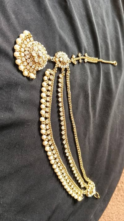 golden jewelry
