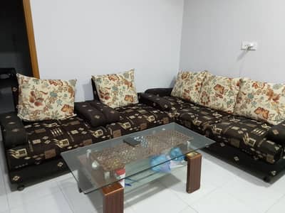 sell sofa set