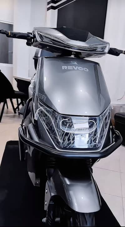 Revo C32 1800w mortar
