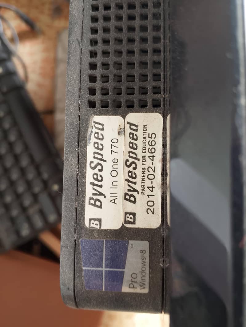 Bytespeed All in One 700 Computer 2