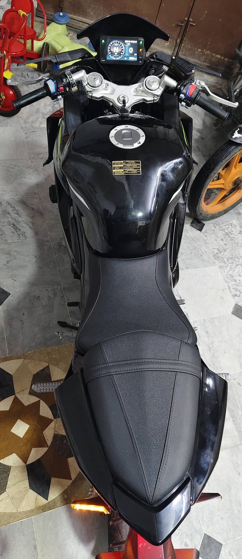 400cc 4