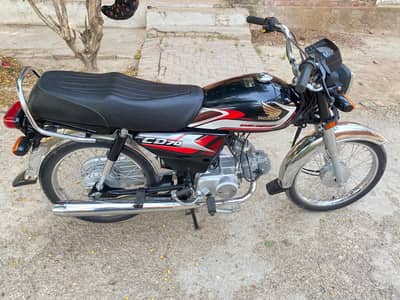 Honda CD 70 2025 model 148500  urgent sale