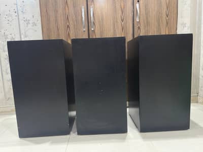 Three Wooden Display Pedestals l Black l Like-New l Exhibition Display