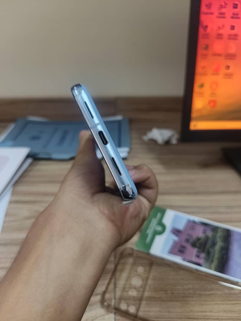Google Pixel 8 Pro 2