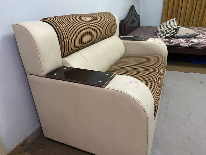 Sofa sets 3