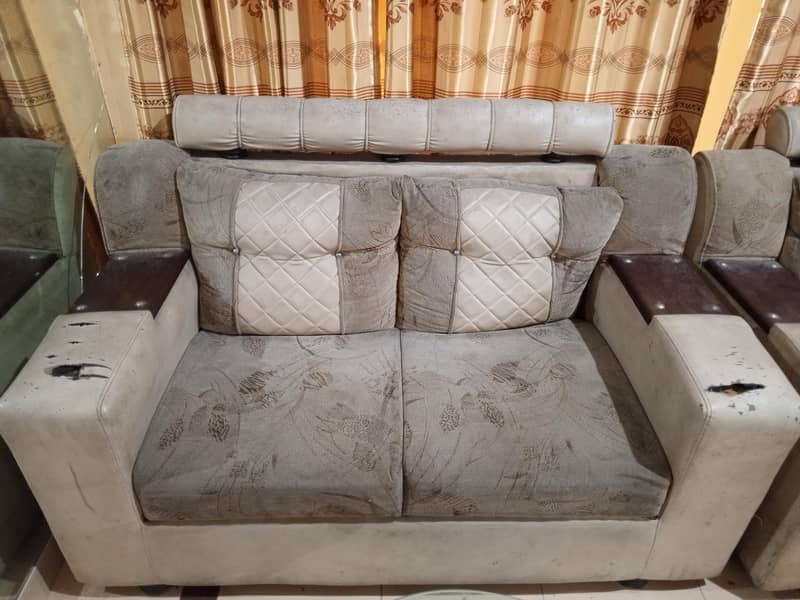 Sofa sets 6