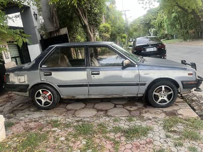 Nissan Sunny 1985