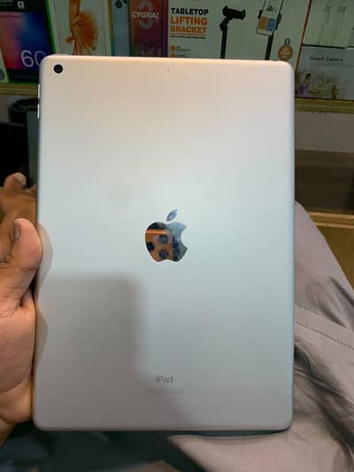 iPad 7