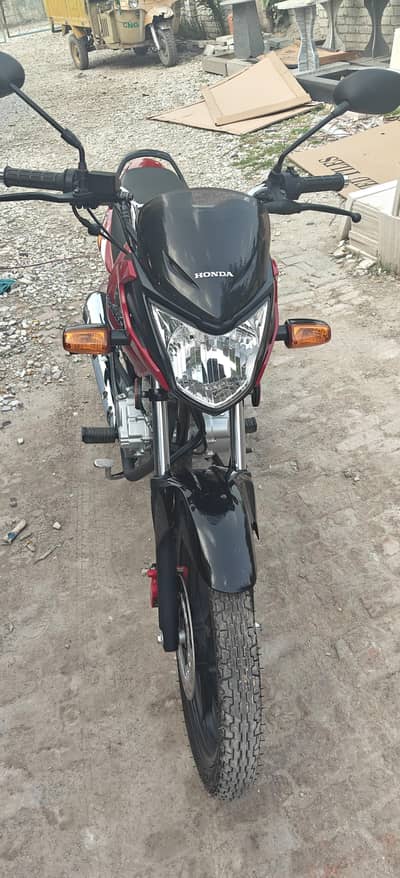 Honda cb125f