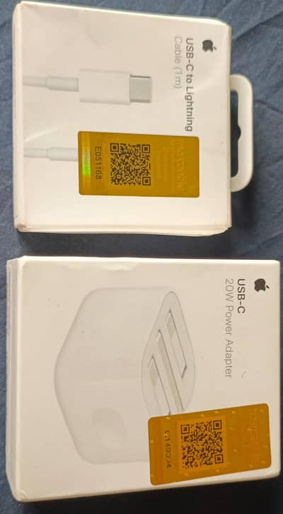 iPhone box packed charger with packed wire