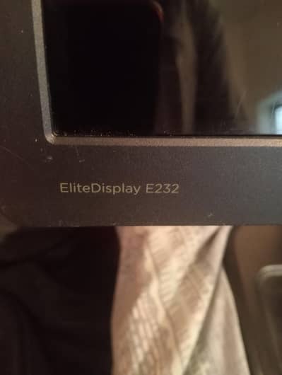 HP Elite 232 Monitor ( 23 inches ) @ 60 FPS