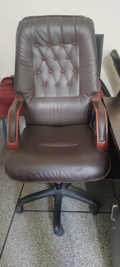 Boss chair